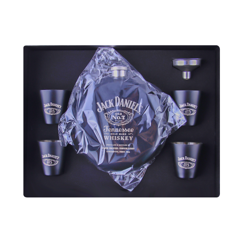 Տղամարդու նվեր հավաքածու Jack Daniel's սև կլոր տափաշիշ իր պարագաներով AG243-41-20