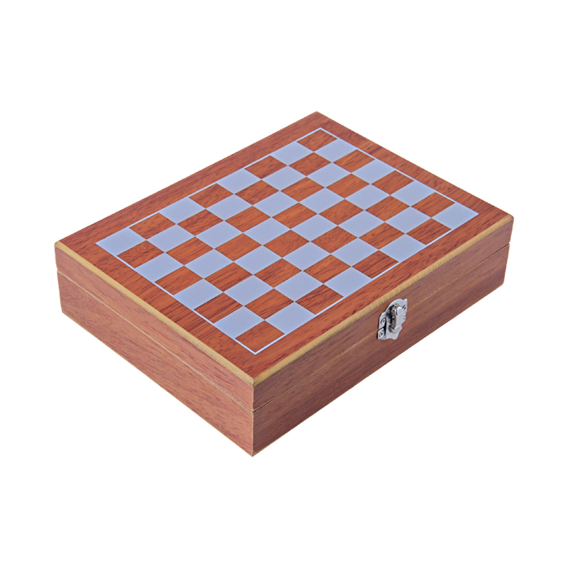 Տղամարդու նվեր շախմատի հավաքածու AG243-41-23 տափաշիշ իր պարագաներով 2