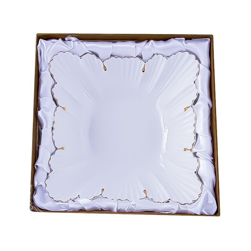 Կոնֆետի աման 09420 սպիտակ կերամիկա ոսկեգույն եզրագծով 11.5սմ 2