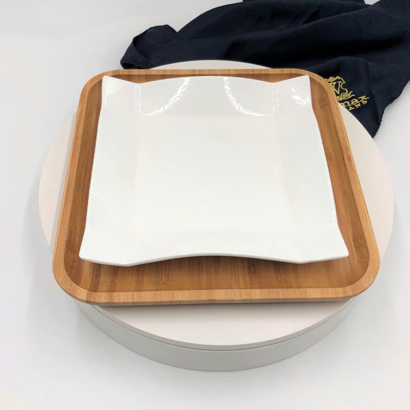 Քառակուսի ափսե Wilmax 991231/A 7720 N8 ճենապակի 20x20սմ 3