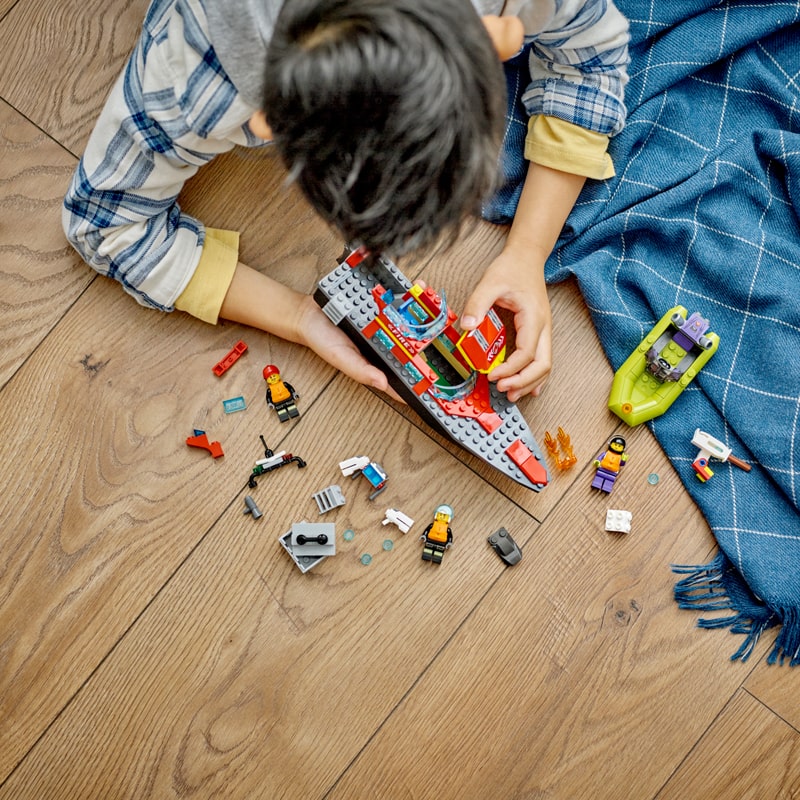 Կոնստրուկտոր LEGO City 60373 հրշեջ փրկարարական նավակ 144 կտոր 5+ 4