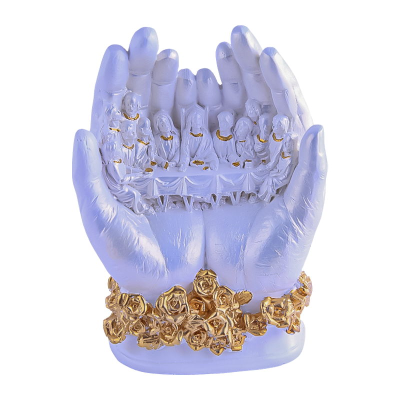 Հուշանվեր արձանիկ «Խորհրդավոր Ընթրիքը ձեռքերի մեջ» №25 սպիտակ/ոսկեգույն